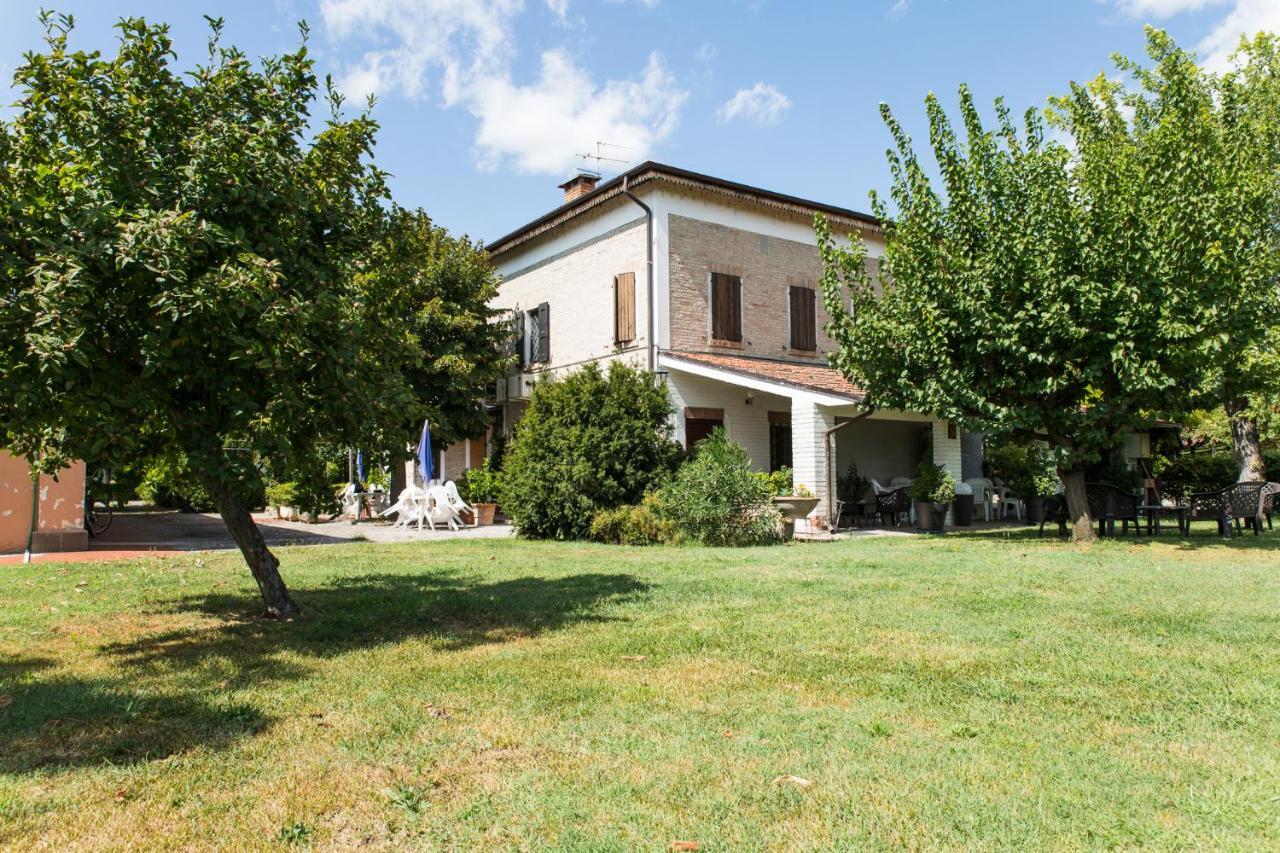 Country Resort Modena Eksteriør billede
